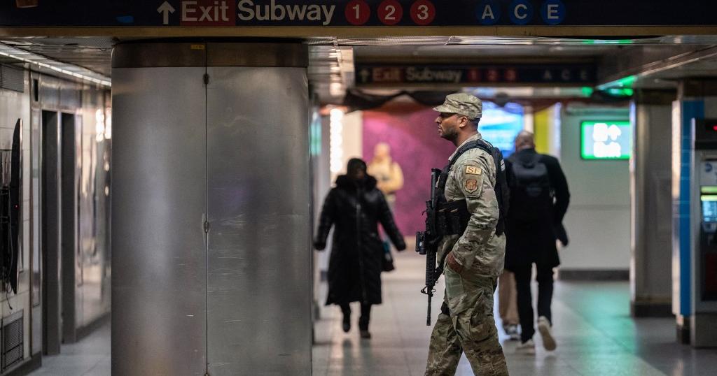 New York Deploys Soldiers and Police to Secure Subway Amid Rising Violence