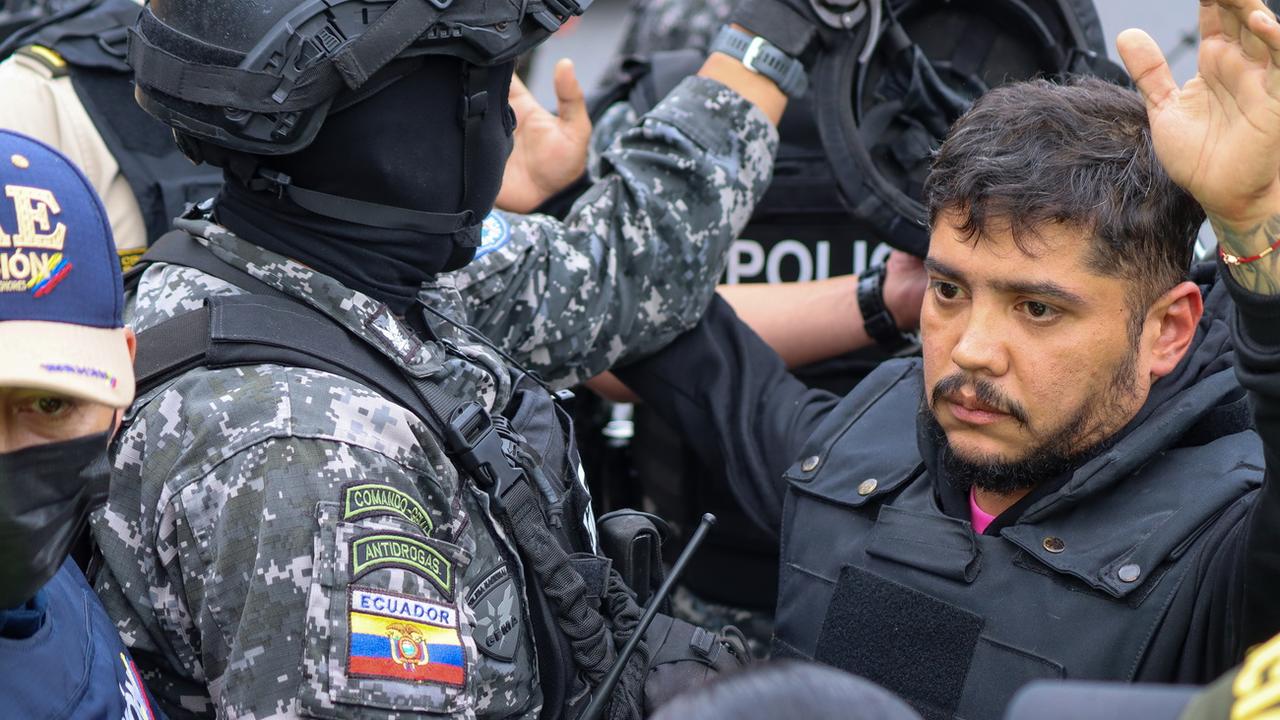 Les mafias des narcotrafiquants déstabilise la situation sécuritaire en Équateur. [Keystone - EPA/Xavier Montalvo]