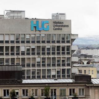 La Tribune de Genève et Le Temps révèlent un possible risque de conflit d'intérêt aux HUG genevois. [Keystone]