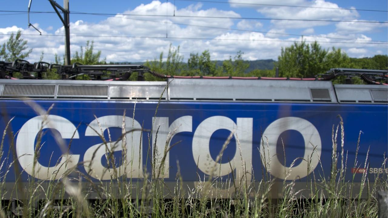 Stadler décroche une commande des CFF pour 129 locomotives cargo. [Keystone - Georgios Kefalas]