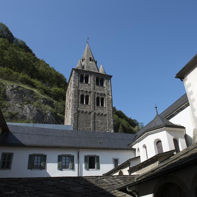 Lancement d’un appel à témoins suite aux abus sexuels à l’abbaye de St-Maurice. [Keystone - Jean-Christophe Bott]