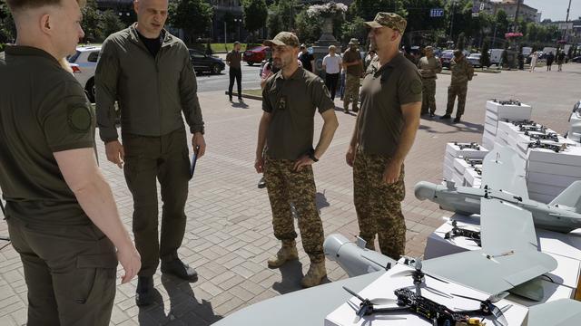 La Russie a affirmé samedi avoir repoussé une attaque de drones ukrainiens visant un aérodrome militaire en Ossétie du Nord, dans le Caucase russe. [KEYSTONE - SERGEY DOLZHENKO]