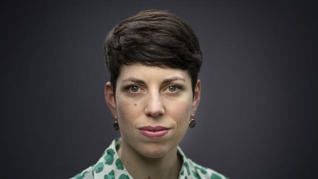 Lisa Mazonne, présidente des Verts, photographiée au Jardin botanique de Berne le jeudi 4 avril 2024 (image d'illustration). [keystone - Gaétan Bally]