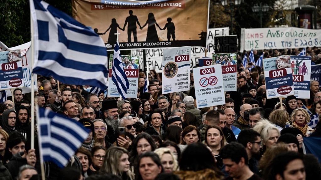 Bijeenkomst in Athene van tegenstanders van het homohuwelijk.  [dpa - Aris Messinis]
