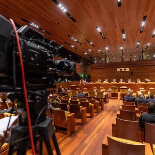 A general view over Courtroom III at the Court of Justice of the European Union (CJEU) in Luxembourg, 04 October 2024, where the ruling on international transfers of professional footballers was announced. Former professional Lassana Diarra was challenging a number of the rules adopted by the FIFA including their 'Regulations on the Status and Transfer of Players' (RSTP). The court said that some of FIFA's rules on the international transfer of professional players are contrary to European Union law. [EPA/Keystone - JULIEN WARNAND]