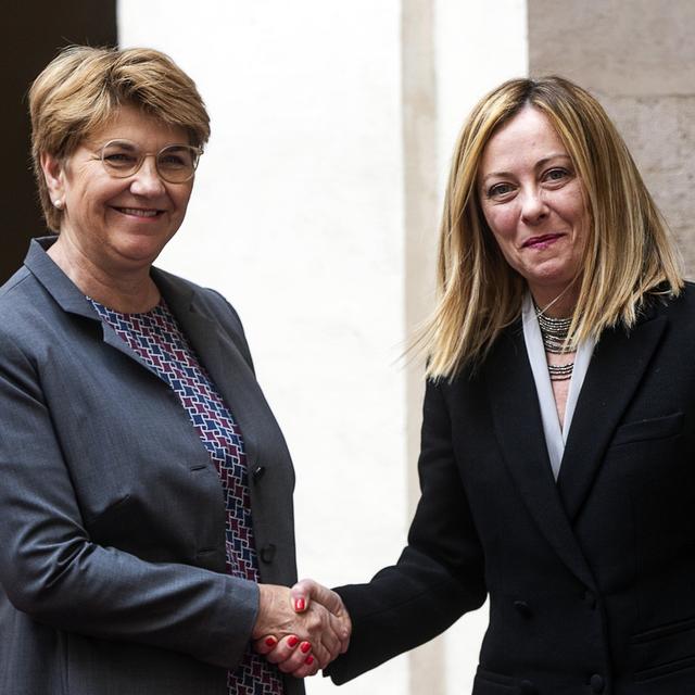 "L'Italie nous soutient pour négocier avec l'UE", affirme Viola Amherd. [Keystone - Angelo Carconi]