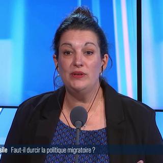 La Suisse doit-elle durcir sa politique migratoire? Débat entre Delphine Klopfenstein Broggini, Pascal Broulis et Nicolas Kolly [RTS]