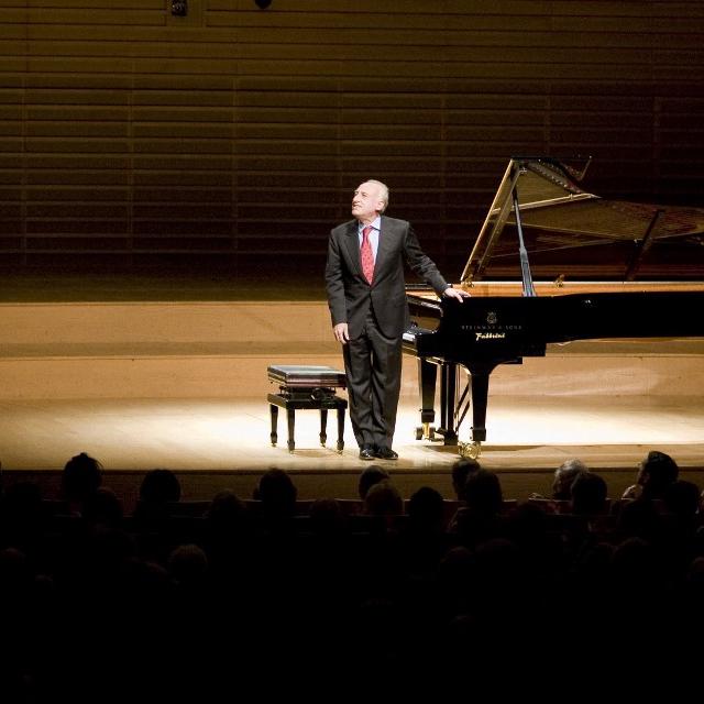 Le pianiste Maurizio Pollini en 2009. [AFP - ©Fred Toulet/Leemage]