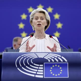 Ursula von der Leyen a été réélue pour un deuxième mandat à la présidence de la Commission européenne. [Keystone/EPA - Ronald Wittek]