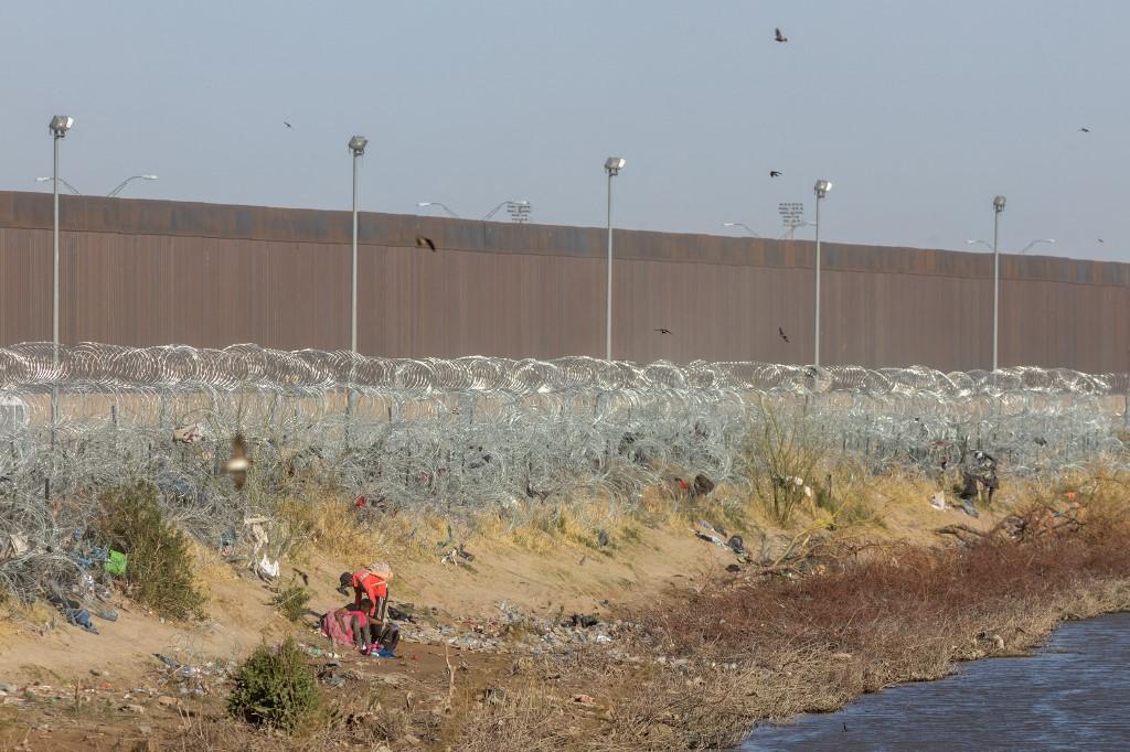 Le mur séparant le Mexique et les Etats-Unis à Ciudad Jurarez. [Anadolu via AFP - DAVID PEINADO]