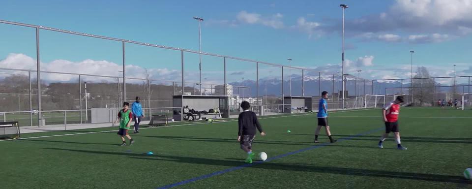 Plus de 100 matchs de football junior ont été annulés ce week-end dans le canton de Vaud à la suite de l’agression d’un jeune arbitre