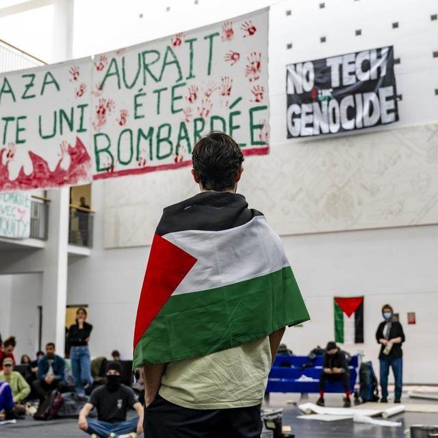 A Genève, les étudiants pro-palestiniens qui occupent UniMail depuis mardi n'ont pas pu débattre. [Keystone]