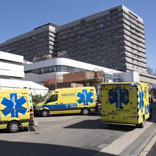 Interpellation urgente après les dysfonctionnements au sein du service des ambulances lausannois [Keystone - Laurent Gilliéron]