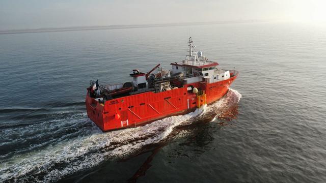 Le navire de sauvetage Minck a récupéré les survivants d'un bateau de migrants au large de Boulougne-sur-Mer, dans le nord de la France, en juillet 2024. [AFP]