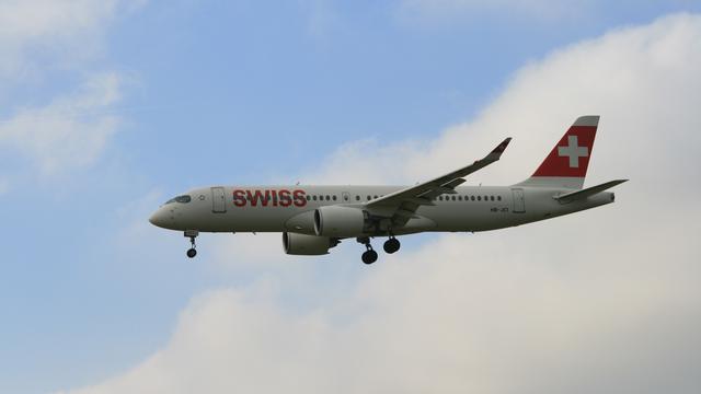 Un Airbus A220-300 de Swiss. [CC.BY.SA 3.0 - Malokkii]