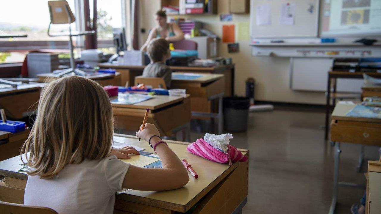 Neuchâtel teste l'école à journée continue. [Keystone]