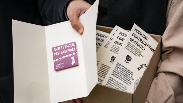 Motion populaire pour une contraception gratuite déposée dans le canton de Neuchâtel. [KEYSTONE - JEAN-CHRISTOPHE BOTT]