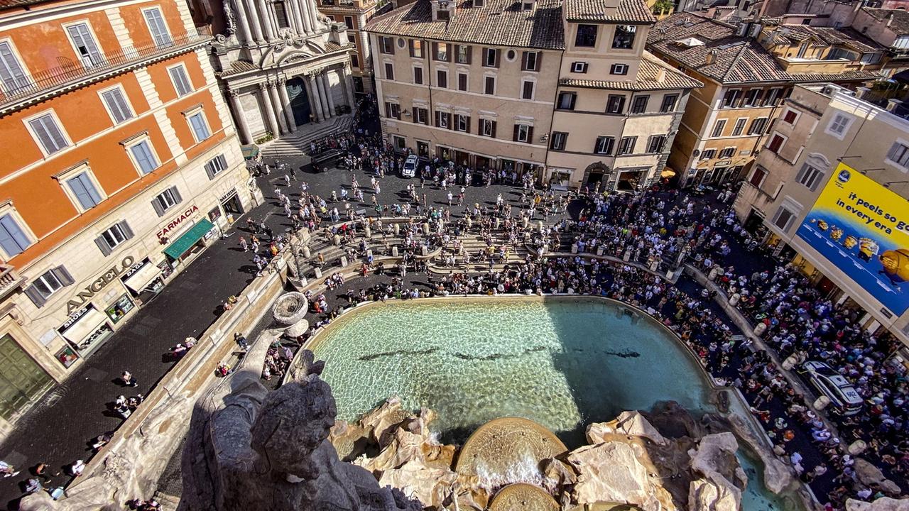 Rome envisage de faire payer l'accès à la fontaine de Trevi. [Keystone]