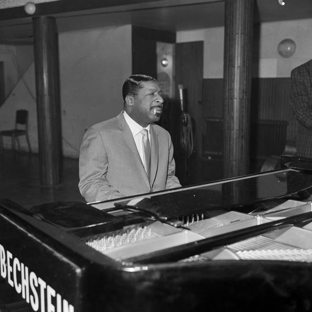 Erroll Garner, pianiste de jazz. [AFP - © Georges Hernad / Ina]