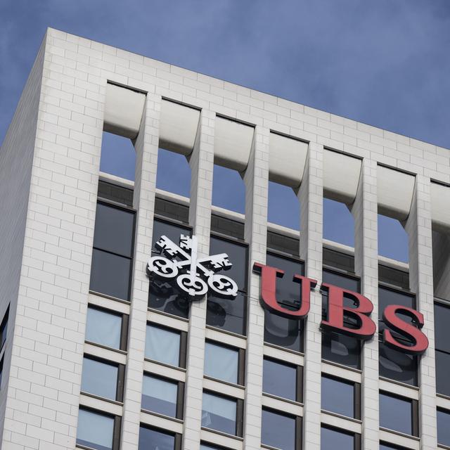 UBS tient depuis le matin du 24 avril 2024 son assemblée générale à Bâle. [Keystone - DPA/Boris Roessler]