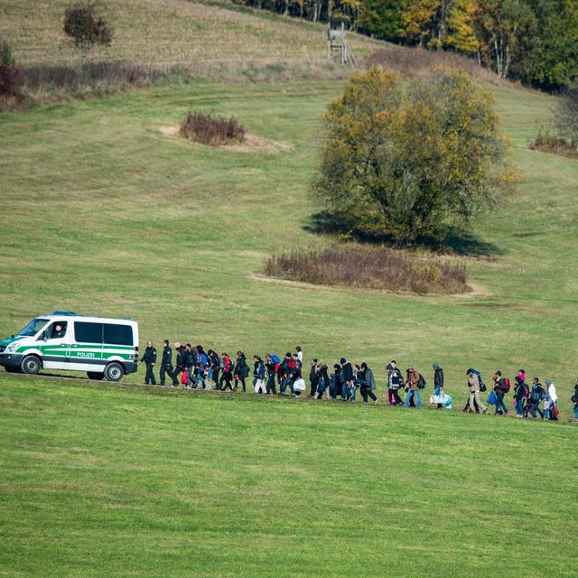 De plus en plus de pays européens renforcent leur position face à la migration (Image d'illustration). [EPA/KEYSTONE - Armin Weigel]