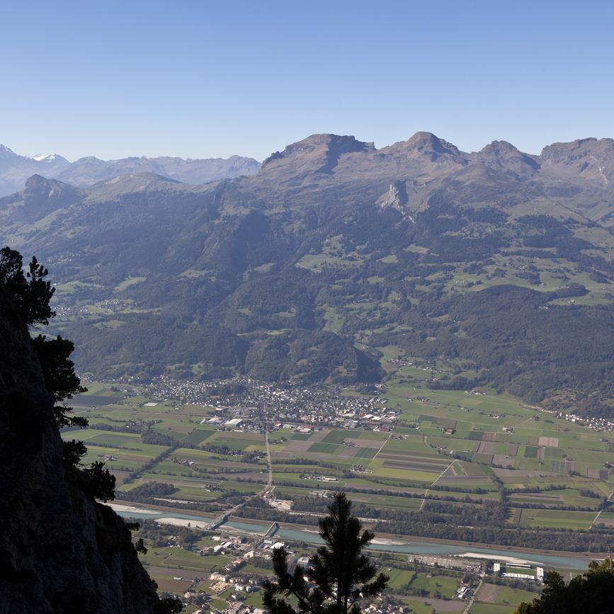 RTSreligion - Au Lichtenstein, des citoyens rêvent de séparer l’Eglise de l’Etat