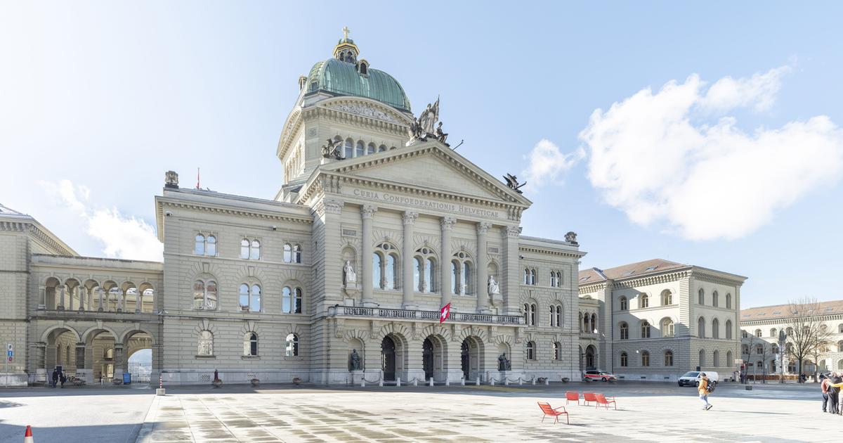 Proposition controversée : la Confédération pourrait acheter la place fédérale à Berne