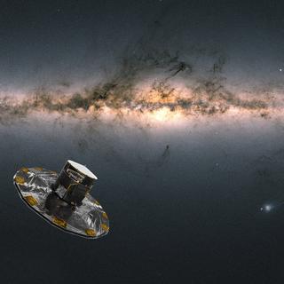 La mission Gaia a été envoyé dans l'espace le 19 décembre 2013. Depuis, elle observe la Voie lactée. [CC BY-SA 3.0 IGO. Acknowledgement: A. Moitinho. - Spacecraft: ESA/ATG medialab; Milky Way: ESA/Gaia/DPAC]