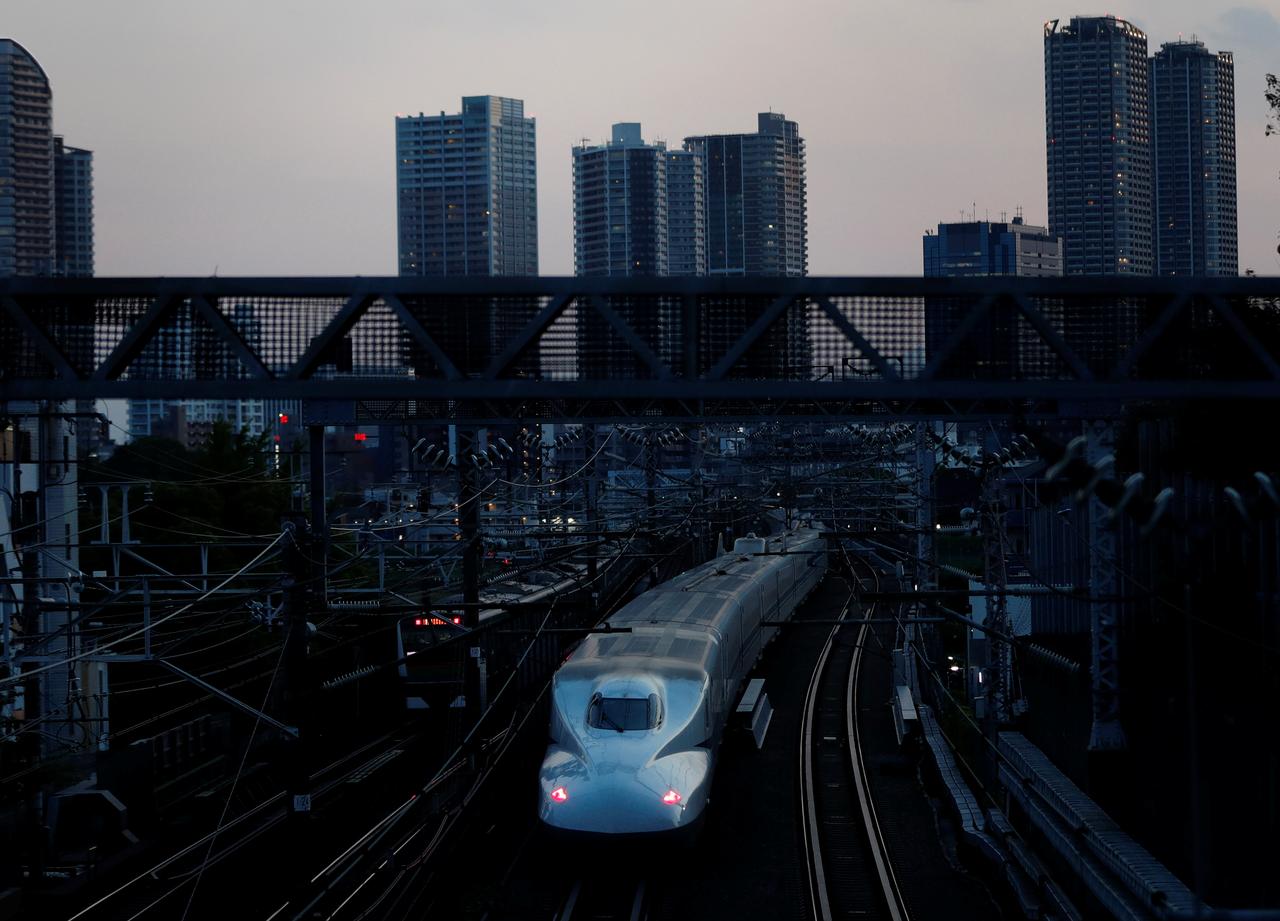 La largeur importante des voitures du Shinkansen permet un aménagement intérieur confortable. [REUTERS - KIM KYUNG-HOON]