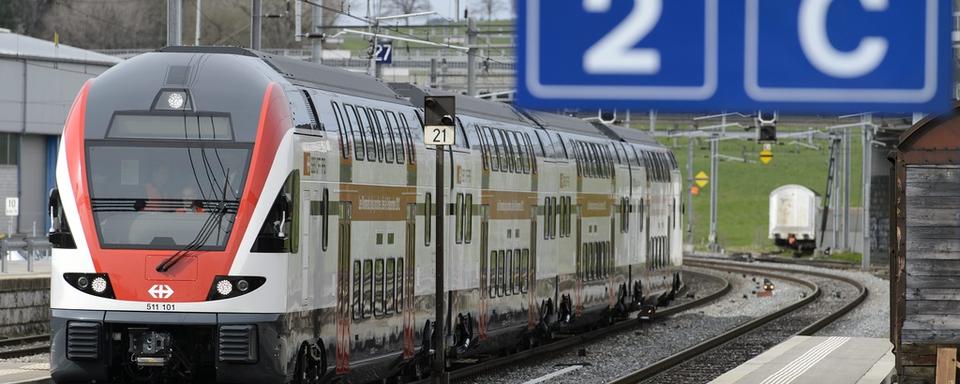 Vaud veut relier Lausanne à Berne en 45 minutes sur un nouveau tracé. [Keystone - Laurent Gilliéron]