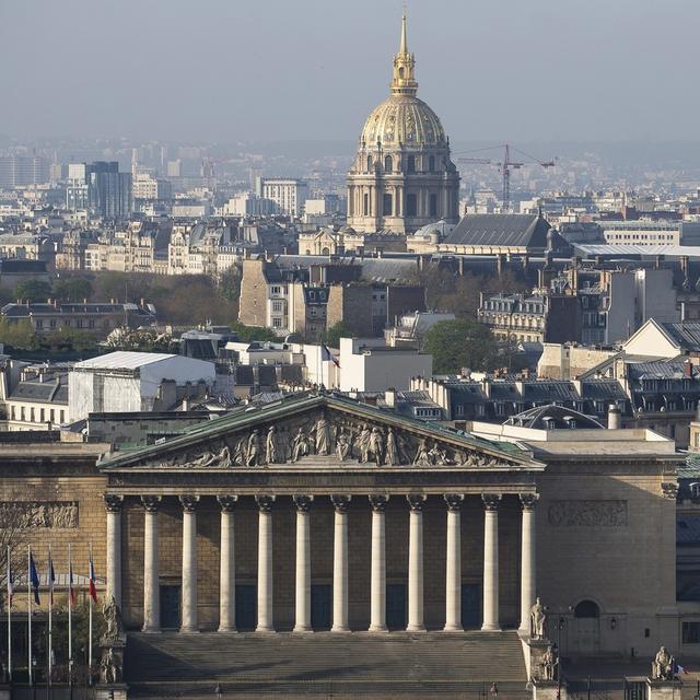 Le fronton de l'Assemblée nationale française à Paris. [Keystone/EPA - Ian Langsdon]