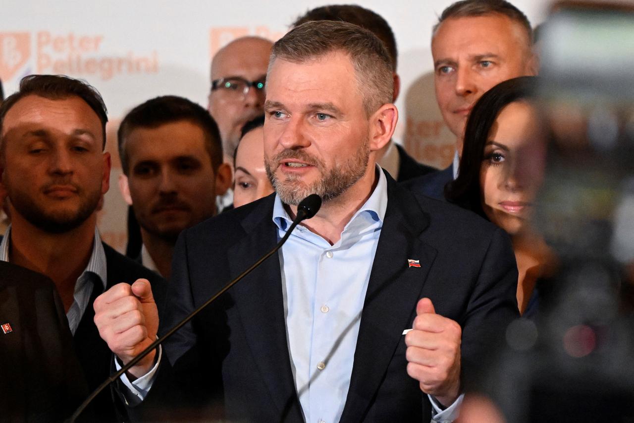 Le candidat slovaque à la présidence Peter Pellegrini s'exprime à son siège le jour de l'annonce des résultats de l'élection présidentielle du pays, à Bratislava, en Slovaquie, le 7 avril 2024. [reuters - Radovan Stoklasa]