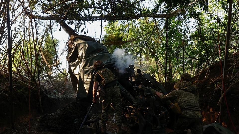 Une position d'artillerie ukrainienne dans la région de Donetsk (image prétexte). [REUTERS - Valentyn Ogirenko]