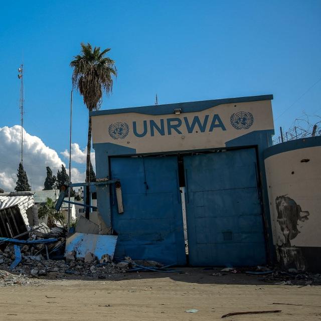 Israel veut confier les tâches de l'UNRWA à des sous-traitants privés. [AFP]