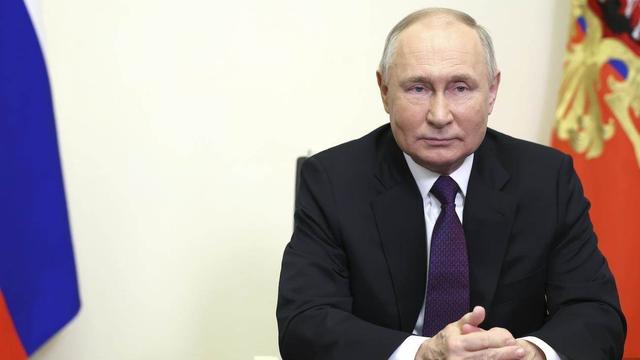 Vladimir Poutine dit que l'attaque près de Moscou a été commise par des islamistes radicaux. [Keystone]
