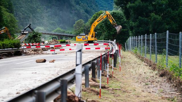 Violentes intempéries dans la vallée de la Mesolcina. [Keystone - Ti-Press/Samuel Golay]