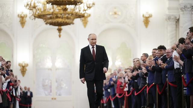 Mardi 7 mai: le président russe Vladimir Poutine a été investi d'un cinquième mandat à la tête de son pays. [KEYSTONE - ALEXANDER ZEMLIANICHENKO]