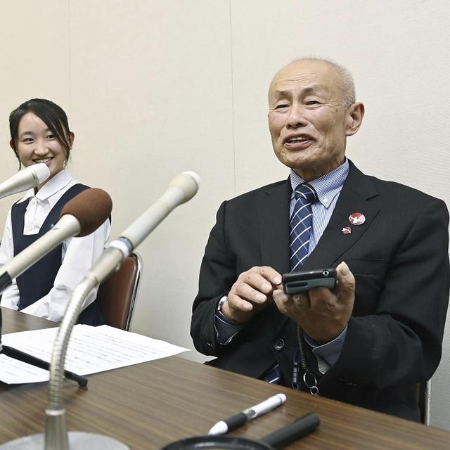 Toshiyuki Mimaki, right, president of Nihon Hidankyo, or the Japan Confederation of A- and H-Bomb Sufferers Organizations, speaks to media members in Hiroshima, Japan, Friday, Oct. 11, 2024, as he reacts to Ninon Hidankyo's winning the Nobel Peace Prize. [Kyodo News via AP/Keystone - Moe Sasaki]