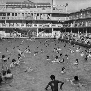 La piscine Molitor. [AFP - Roger-Viollet]