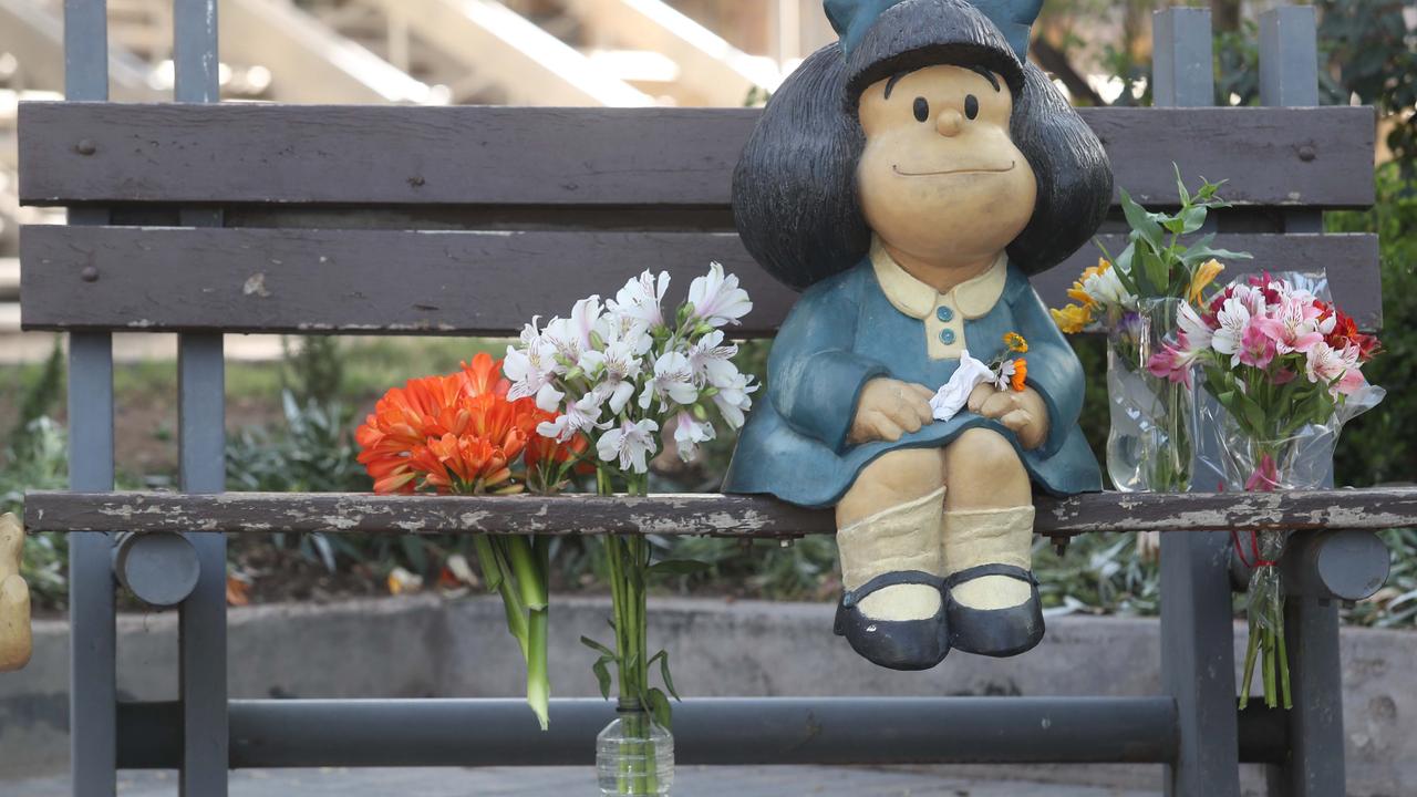 En Argentine à Mendoza, la statue de Mafalda, héroïne de la BD de Quino. [KEYSTONE - MARCELO RUIZ]