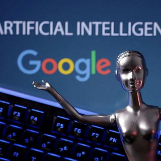 Google a dévoilé par erreur une intelligence artificielle prenant en charge la recherche d'information en ligne. [Dado Ruvic]