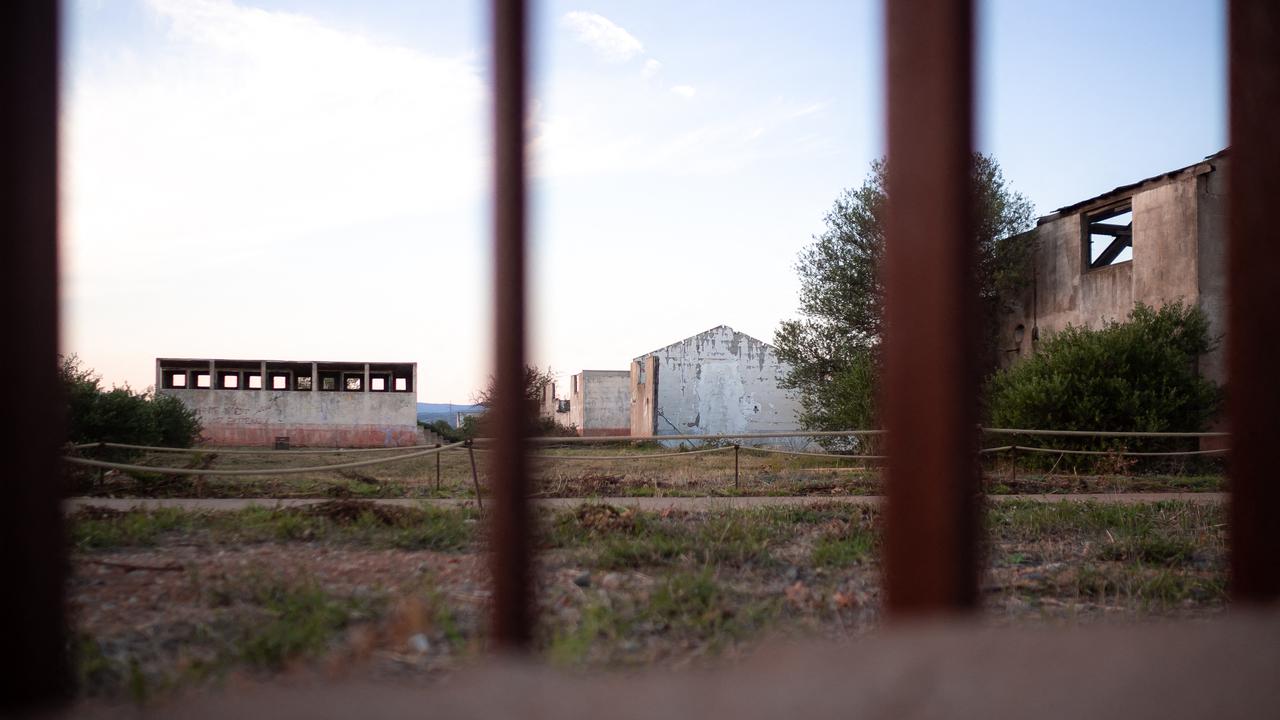 La France a été condamnée par la CEDH pour les camps où sont passés des harkis après leur retour d'Algérie. [Hans Lucas via AFP - ARNAUD LE VU]