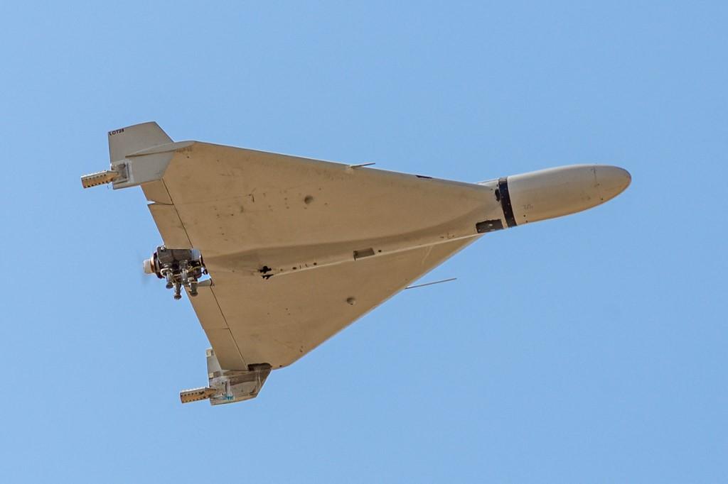 Un drone kamikaze Shahed-136 de fabrication iranienne survole le ciel de Kermanshah, en Iran, le 7 mars 2024. [Middle East Images via AFP - ANONYMOUS]