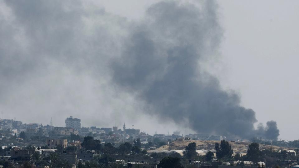 De nouveaux bombardements israéliens ont touché Rafah mardi. [REUTERS - Mohammed Salem]