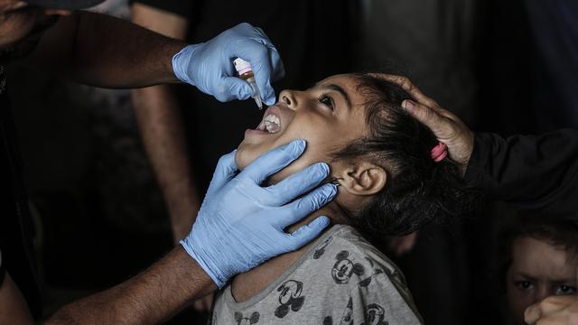 Trêves pour la vaccination, un soulagement pour la population de Gaza. [Mohammed Saber]