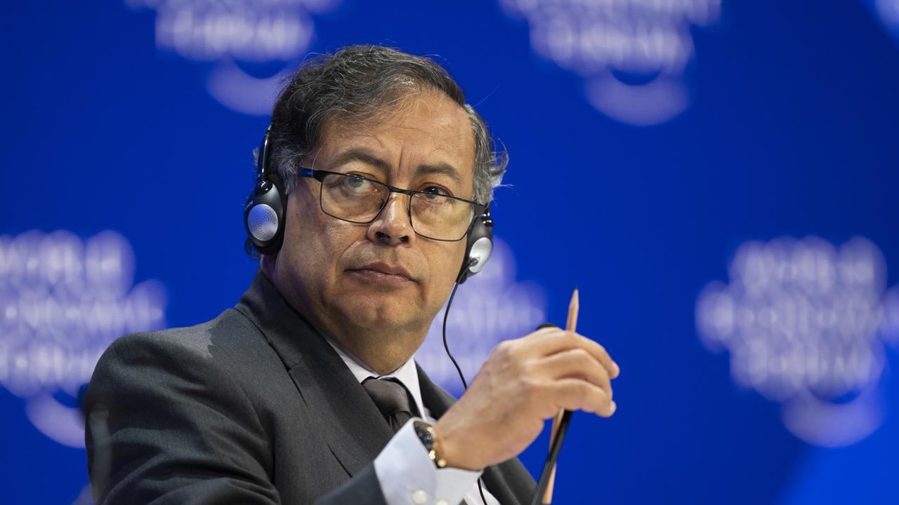 Le président colombien Gustavo Petro est un ancien membre d'une guérilla révolutionnaire. [Keystone - Gian Ehrenzeller]