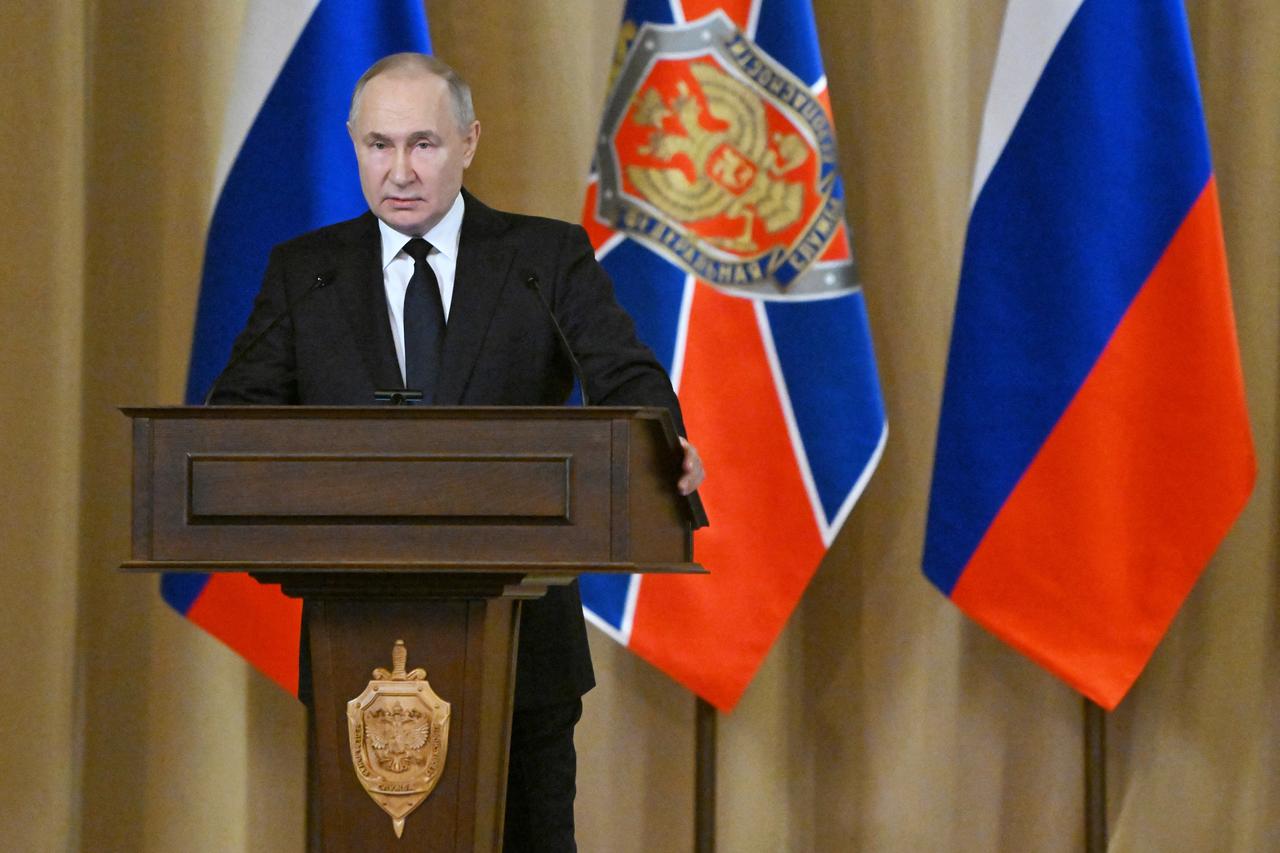 Le président russe Vladimir Poutine lors d'un discours au cours de la réunion du collège du Service fédéral de sécurité (FSB) à Moscou, en Russie, le 19 mars 2024. [REUTERS - Sergey Guneev]