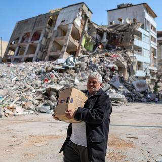 Le séisme en Turquie et en Syrie a fait près de 60'000 morts [Keystone - Erdem Sahin]