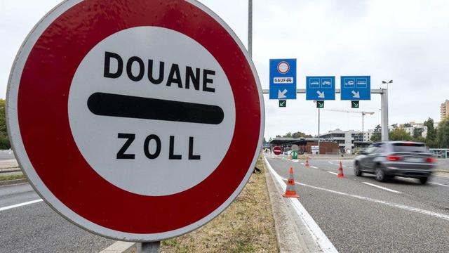 En 2023, les douanes suisses ont saisi moins de drogues et davantage de produits dopants. [Keystone]