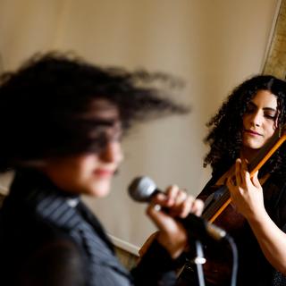 En Arabie Saoudite, le groupe de rock féminin Seera électrise la scène musicale. [reuters - Hamad I Mohammed]